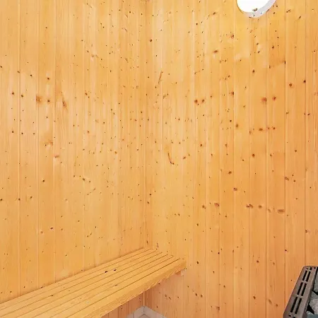 8 Person In Ulfborg Tatil Evi